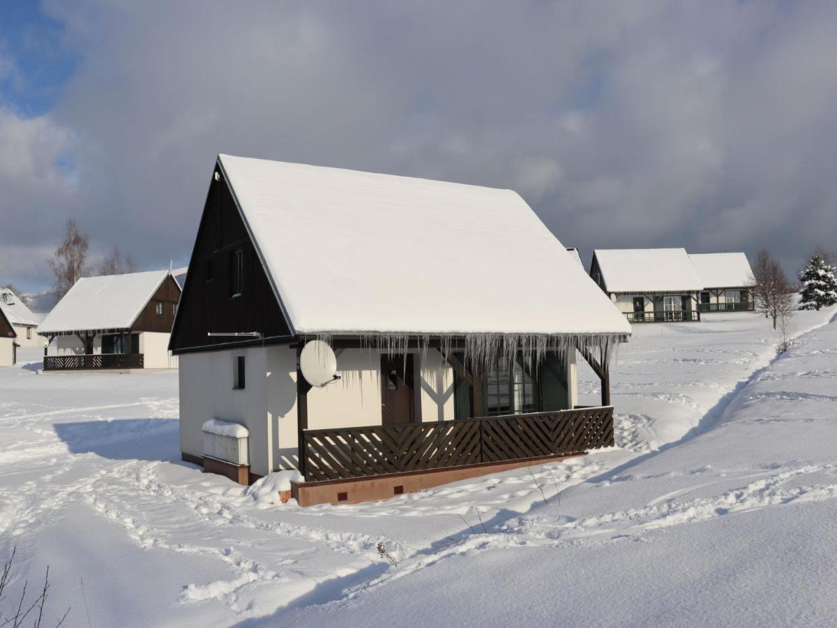 Holiday Home Holiday Hill 42 By Interhome Cista  Экстерьер фото
