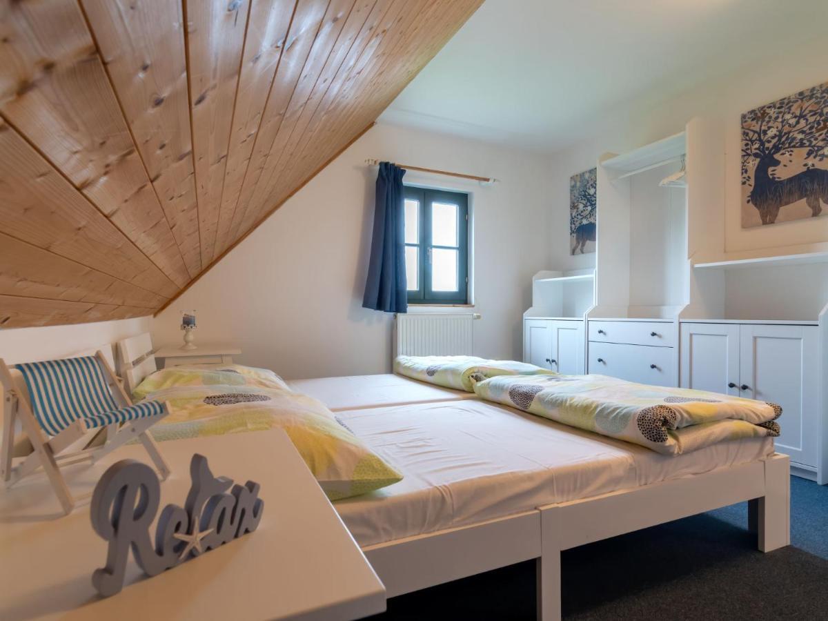 Holiday Home Holiday Hill 42 By Interhome Cista  Экстерьер фото