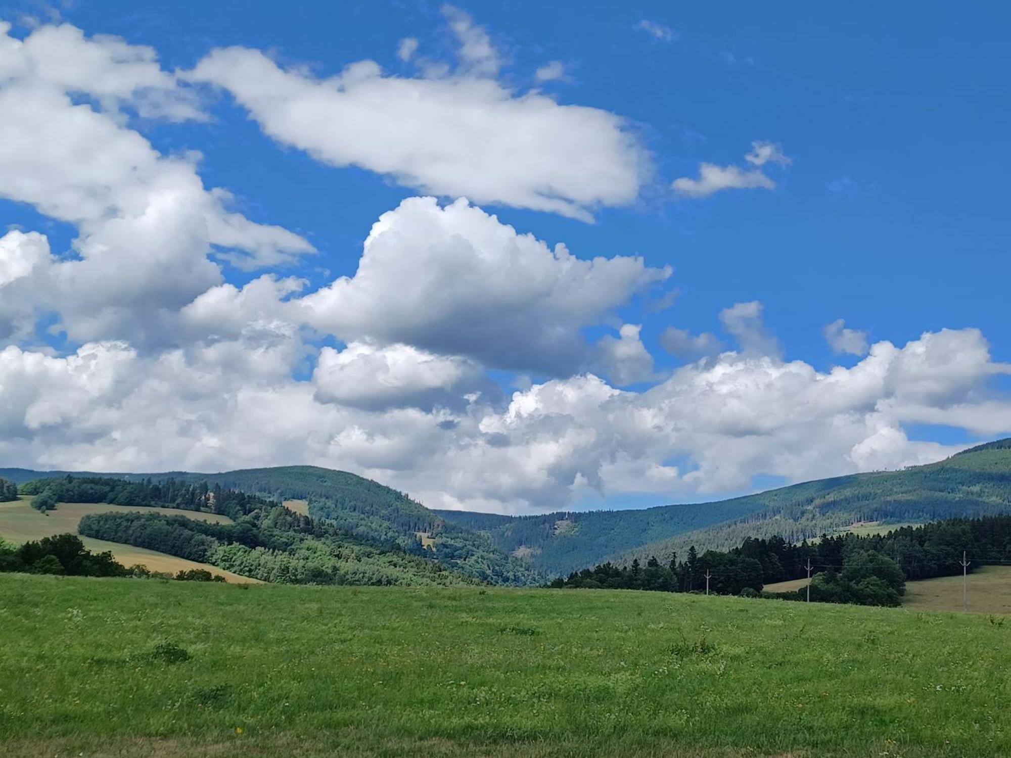 Holiday Home Holiday Hill 42 By Interhome Cista  Экстерьер фото